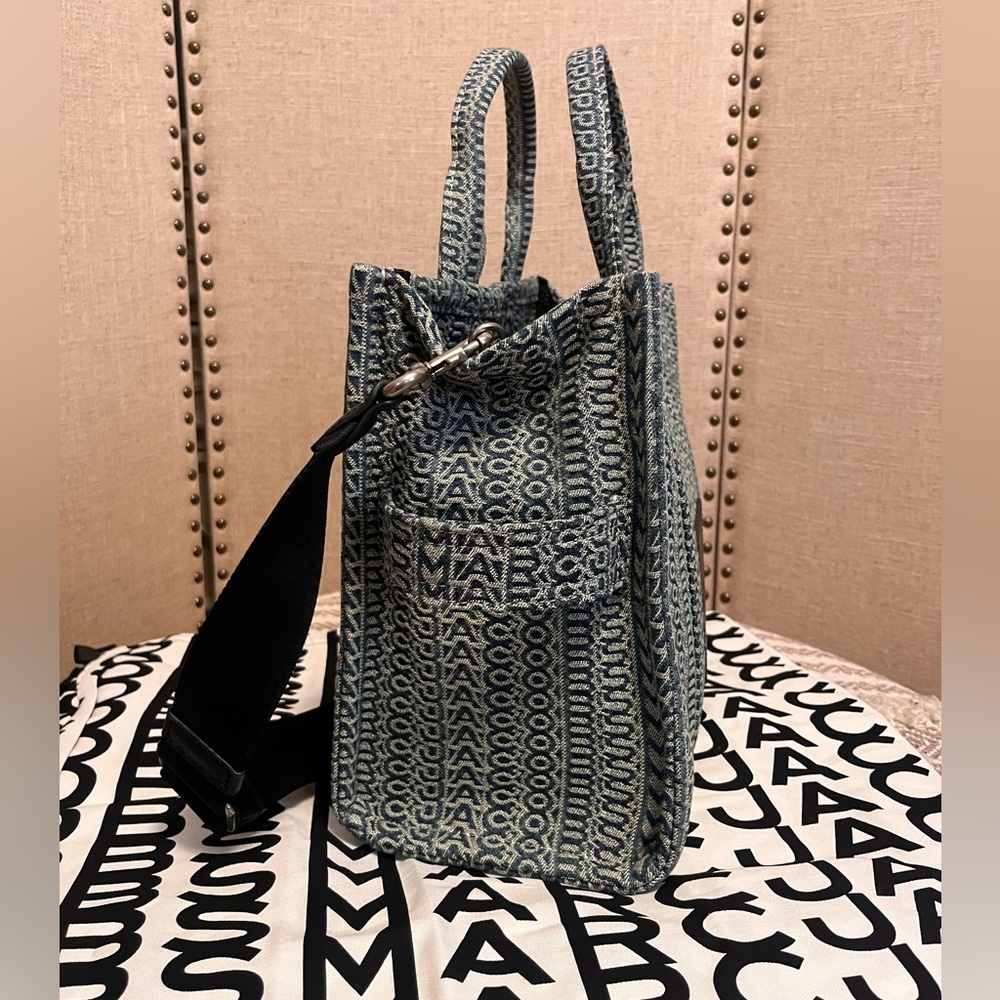 Marc Jacobs The Sun faded Medium tote denim bag - Picture 3 of 13